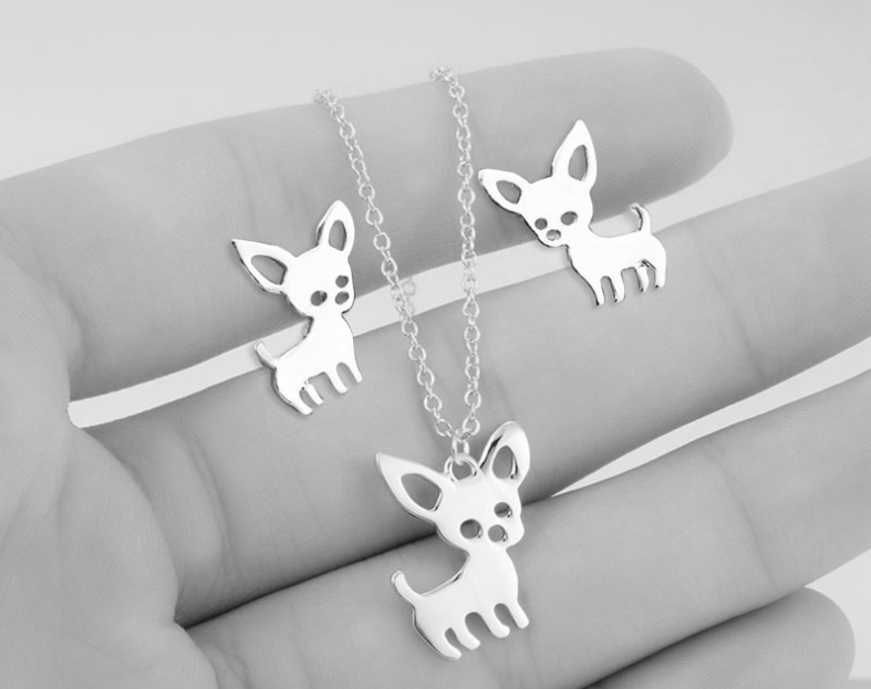 Chihuahua Pendant Necklace – Dog Lover Jewelry