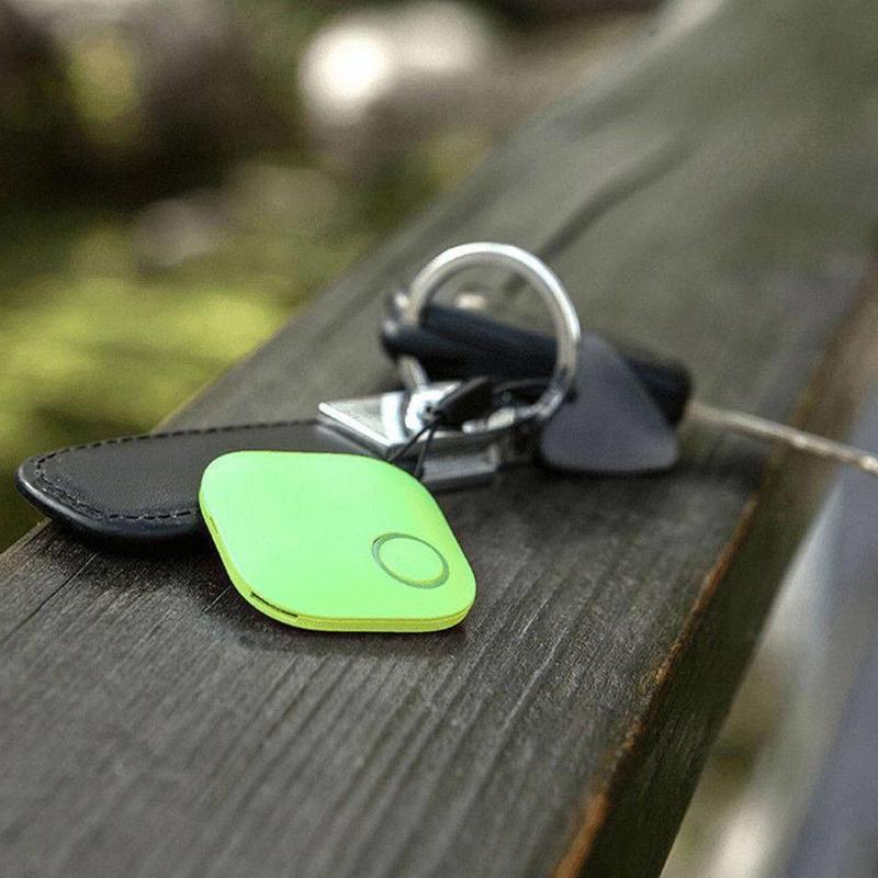 Smart Pet Finder – Bluetooth Location Tag (mini GPS)