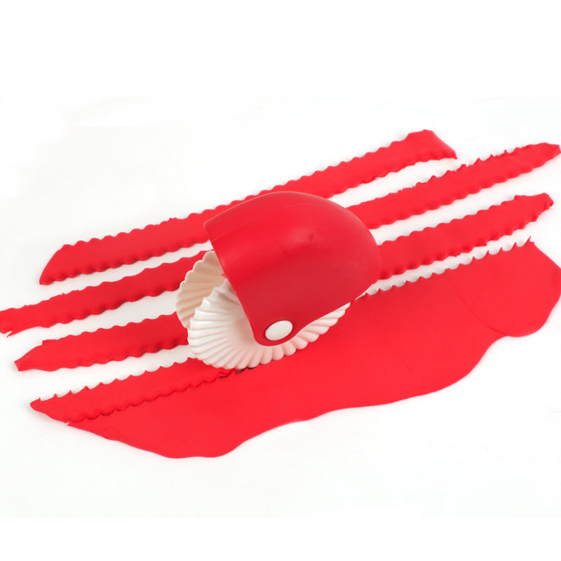 Manual Pasta Cutting Wheel – Ravioli & Pastry Cutter