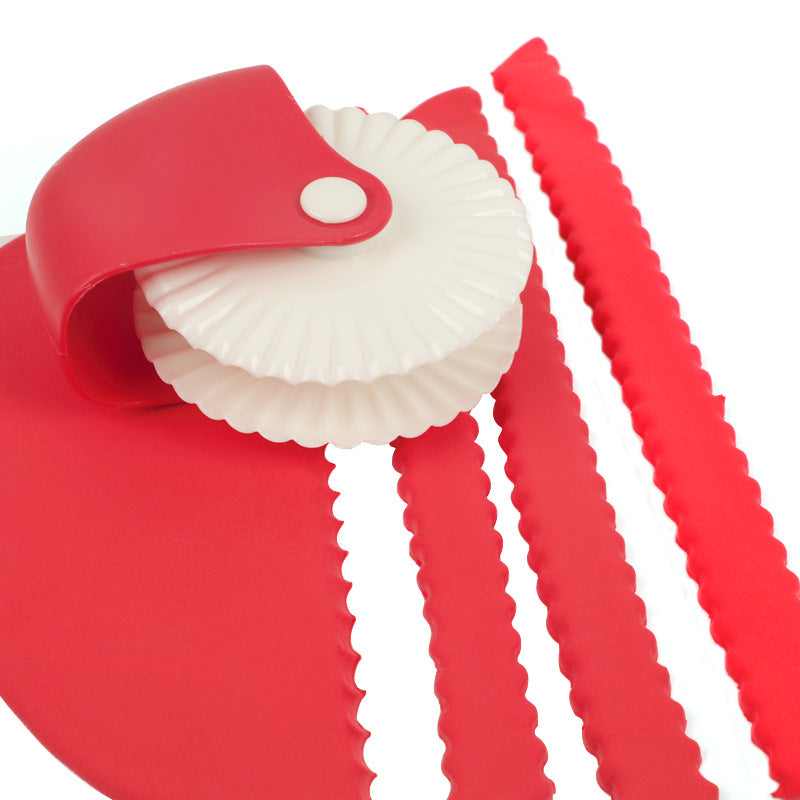 Manual Pasta Cutting Wheel – Ravioli & Pastry Cutter